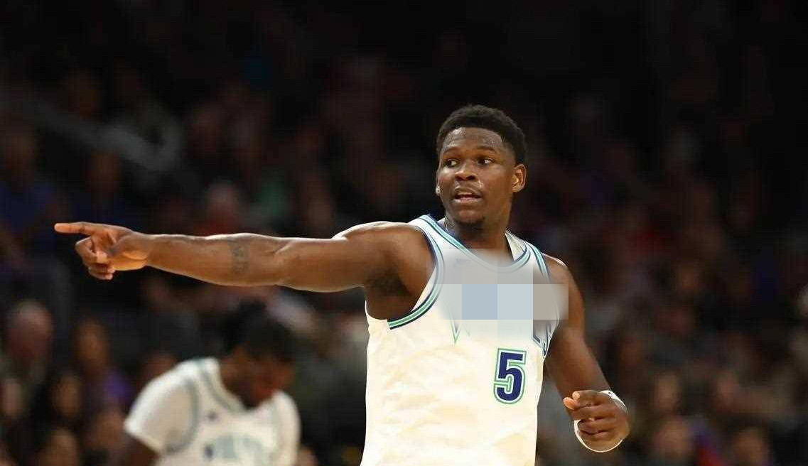 明尼苏达森林狼迎欧冠关键赛,最后时刻状态回暖,令人意外,临场指挥获称赞(莱欧斯利吞巨龙精) 明尼苏达森林狼迎欧冠关键赛,最后时刻状态回暖,令人意外,临场指挥获称赞(莱欧斯利吞巨龙精)