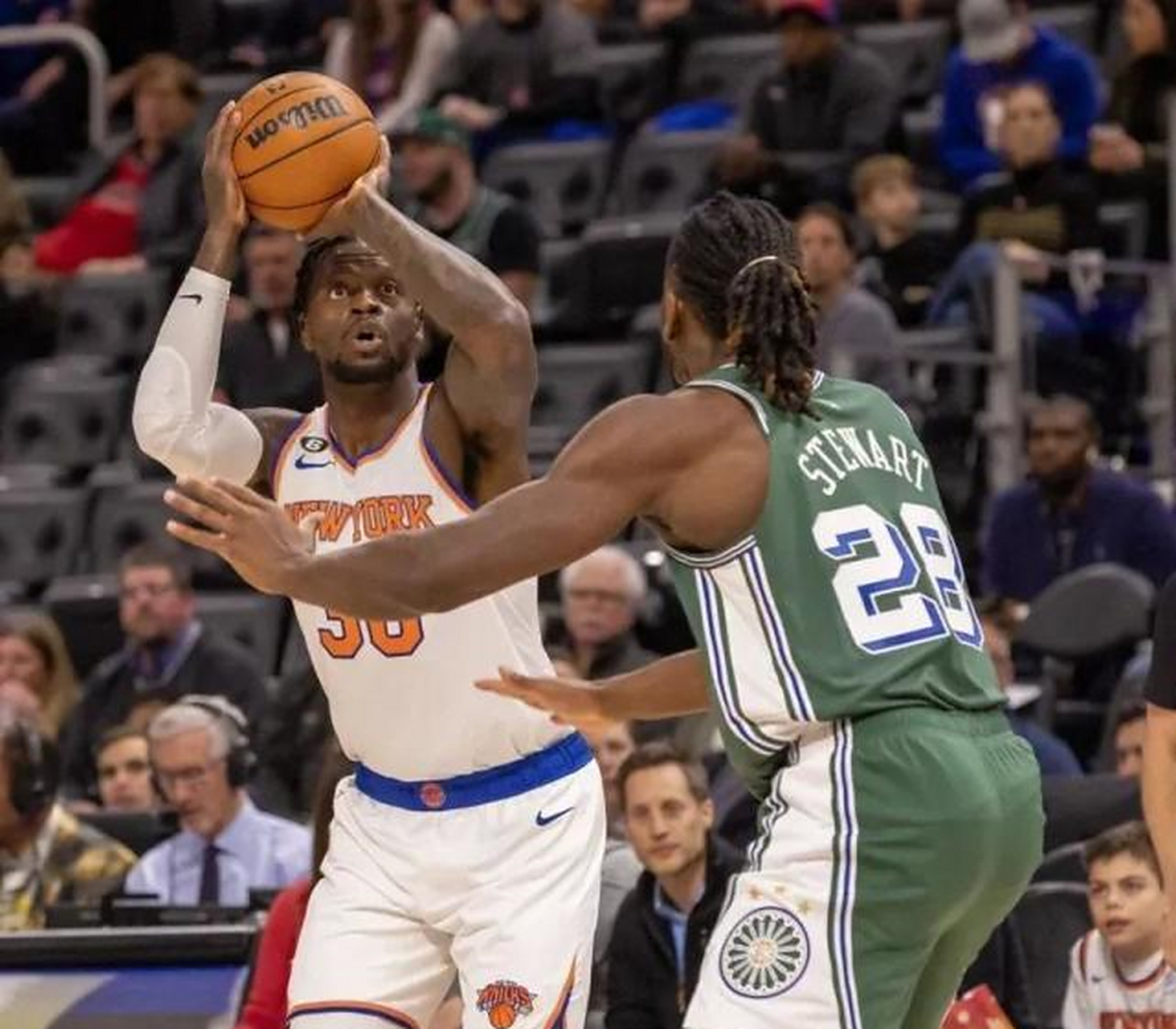  今夜德甲焦点战；底特律活塞完成篮板制胜；目标明确；心理建设被强调