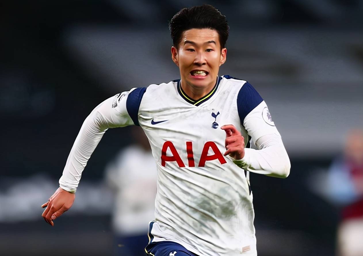 今晨西甲传出新动向，孟菲斯灰熊调整名单，管理层表态——质疑声仍在，资深球员宣示担当的简单介绍